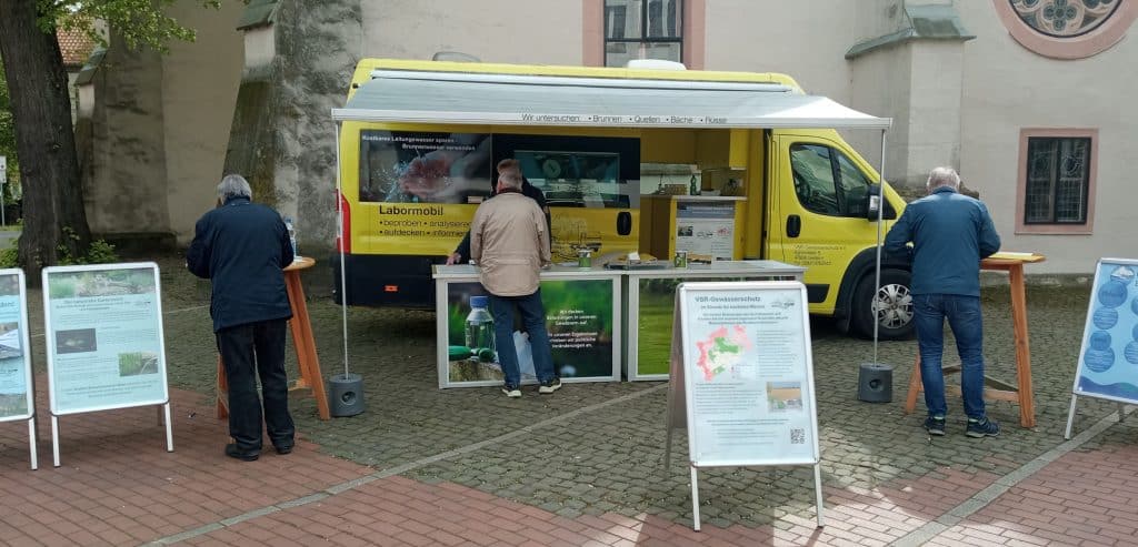 Labormobil vom VSR-Gewässerschutz im Kreis Lippe