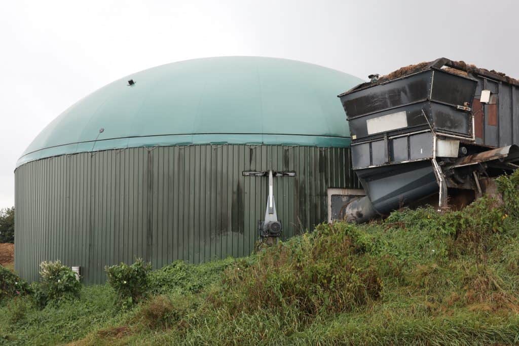 Feststoffeinbringung Silage einbringen in Biogasanlage