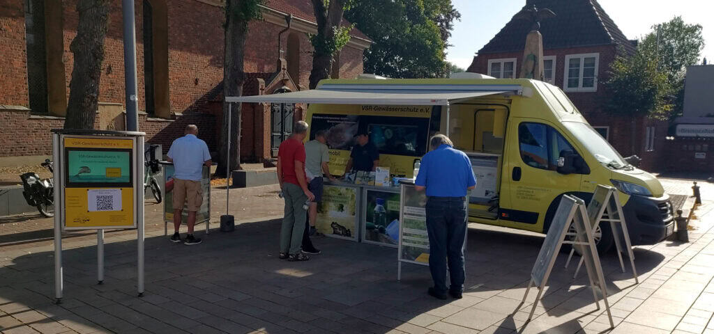 Infostand vom VSR-Gewässerschutz e. V. in Bad Bevesen
