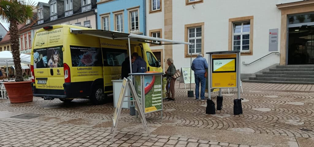 Infostand vom VSR-Gewässerschutz e. V. in Speyer