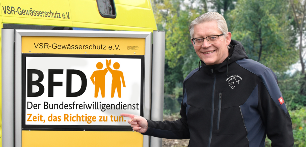 Matthias_Ahlbrecht_am_infopoint_vom_VSR-Gewässerschutz